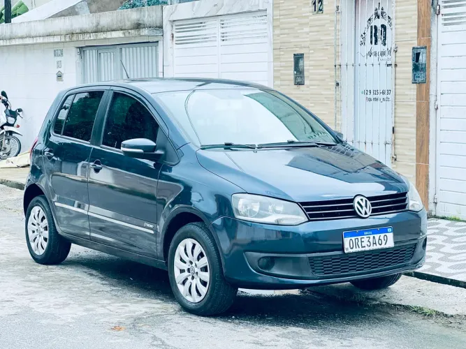 Volkswagen Fox 1.6 MI Total Flex 8V 5P 2014
