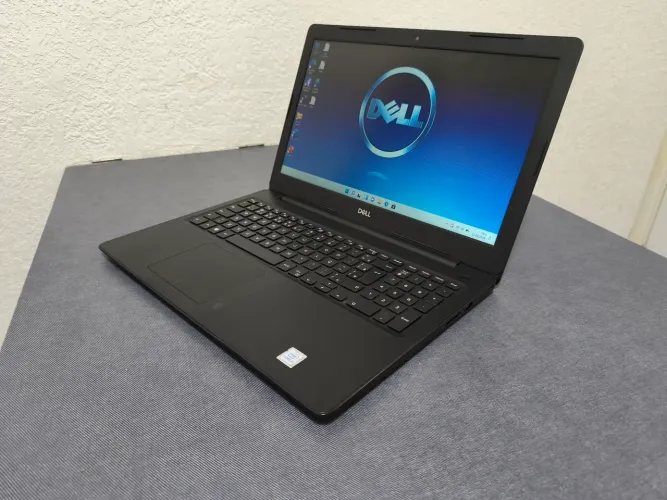Notebook Dell Inspiron i3. 8° Geração. 8 GB. SSD 256.