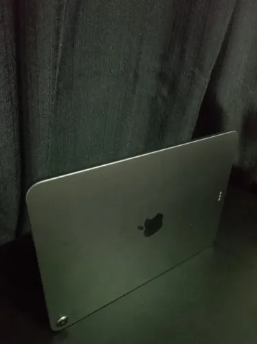 Apple iPad Air (5th Generation) Preto 256gb Ipados 26.5