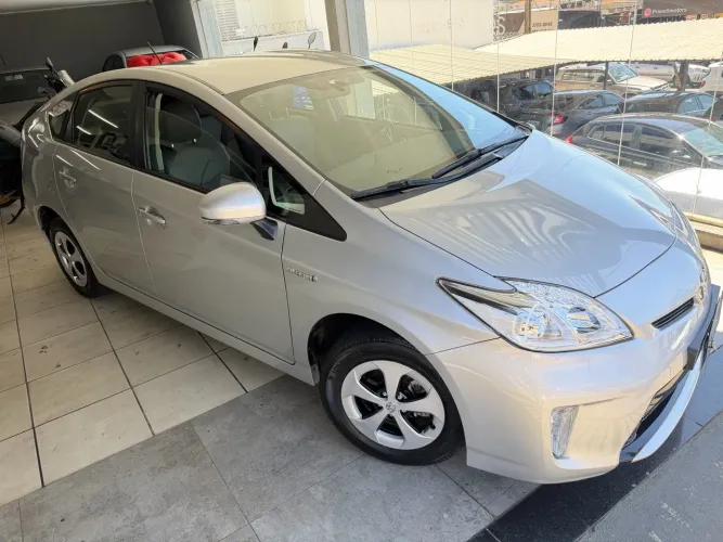 Toyota Prius Hybrid 1.8 16V 5P Aut. 2015