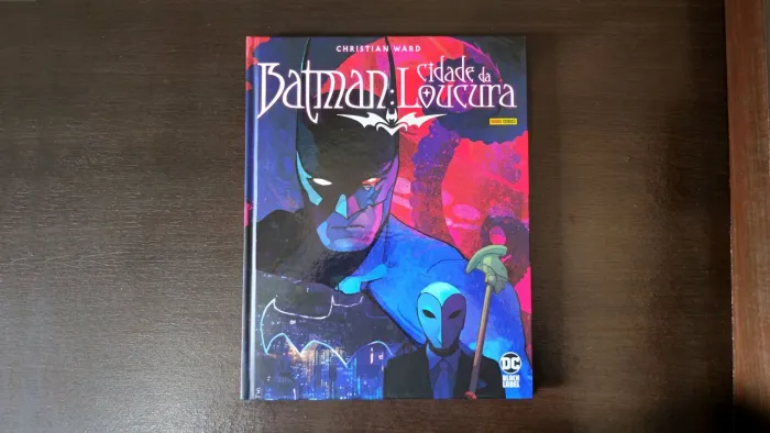 Batman - Cidade da Loucura - DC Black Label - HQ Panini