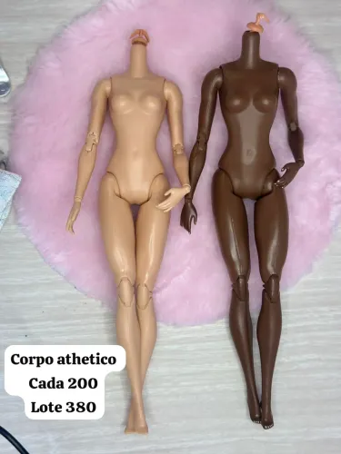 Barbie corpo atlético