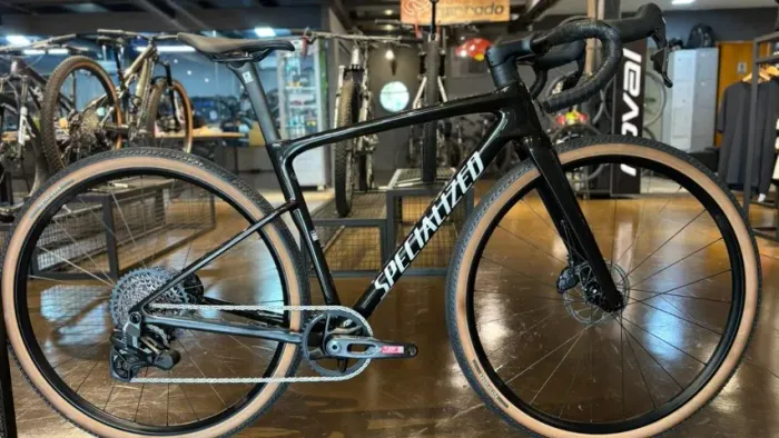 Bicicleta Specialized Crux 5 Comp SRAM Rival XPLR