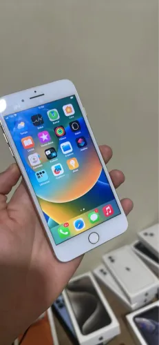 iPhone 8 Plus barato