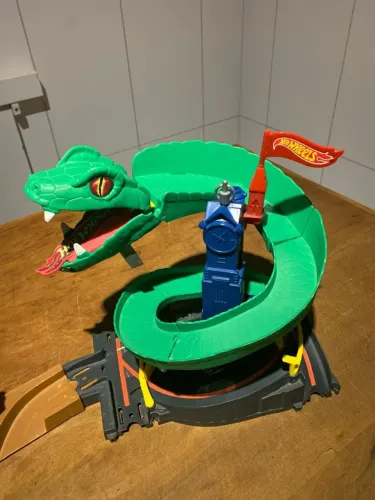 Pista Hotwheels Serpente