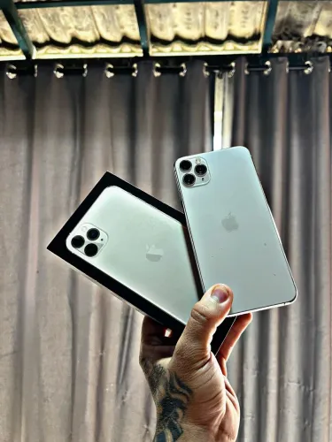 iPhone 11 Pro Max 256 GB 