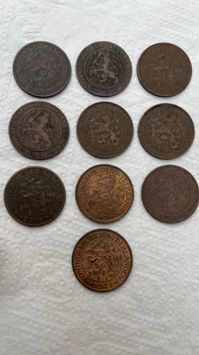 Lote 10 Moedas Antigas Holanda 2 1/2 Cents (1881 a 1941) - Cobre/Bronze