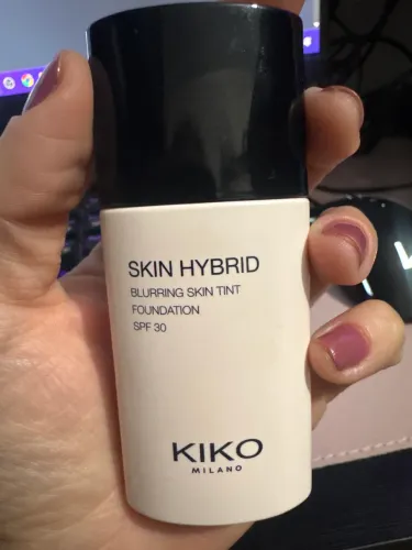 Base Kiko Milano Skin hybrid Cor 03 Honey