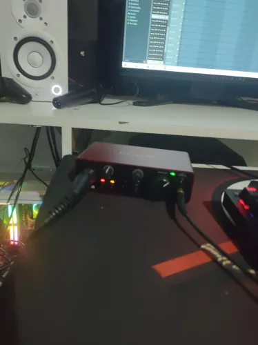 Interface de audio focusrite 3 gen