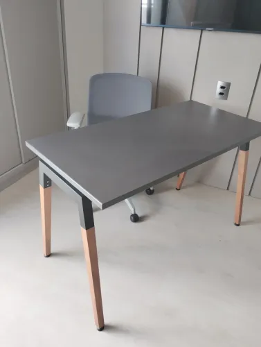 Mesa escrivaminha