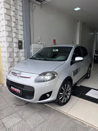 Fiat Palio Sporting 1.6 Flex 16V 5P 2014