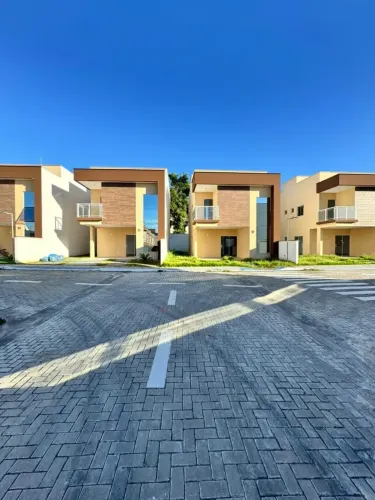 CASA CONDOMÍNIO NO TURU COM 4 QUARTOS SENDO 2 SUÍTES