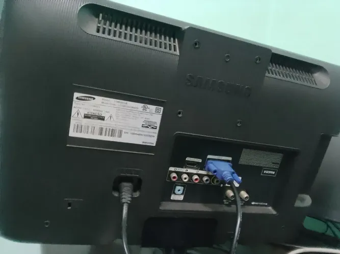 Monitor TV 19 Pol Samsung TT19B300LBMZD