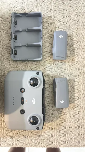 Kit DJI Controle RC-N3 + Hub de Carregamento + 2 Baterias (Apenas 5 Usos / Impecável)