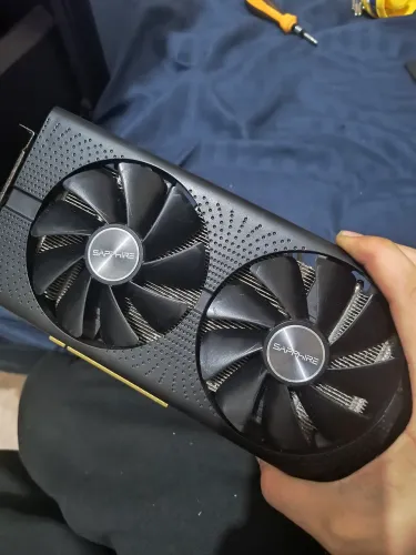 RX 570 Sapphire Pulse 4GB de RAM GDDR5