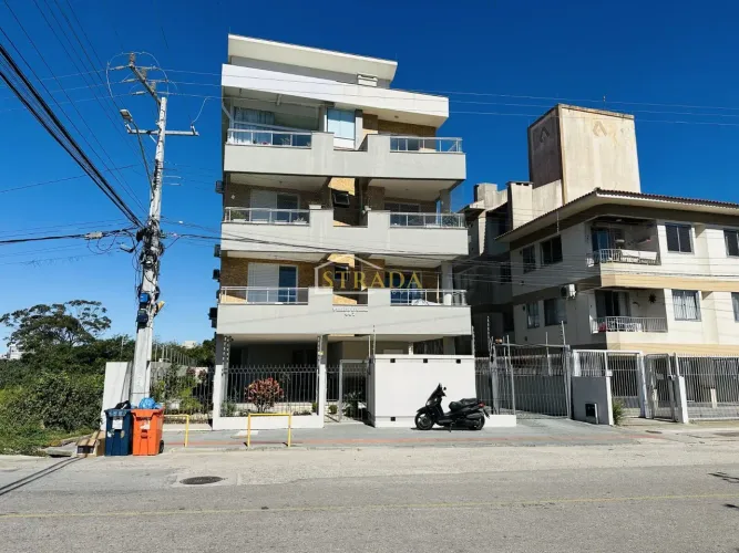 Apartamento à venda no bairro Ingleses - Florianópolis/SC
