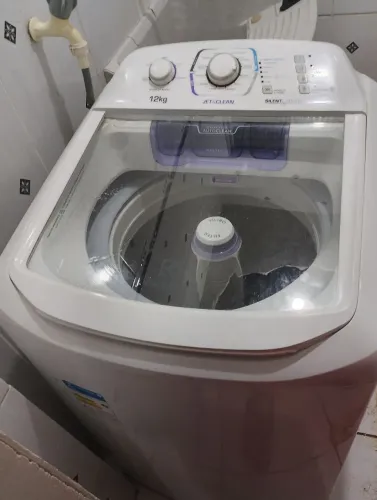 Máquina de lavar Eletrolux 12kg Jet & Clean