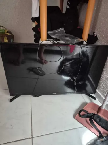 Televisão 32 POLEGADAS