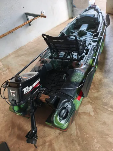 Vendo conjunto de pesca caiaque myway top da brudden e motor de popa Toyama 2.6 Hp
