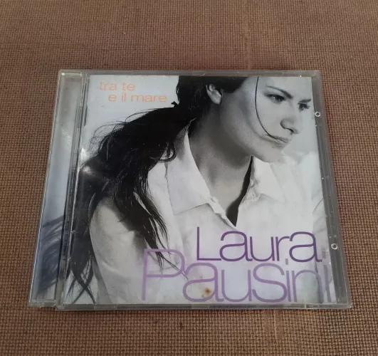 Cd Laura Pausini Tra te e il mare/Edição Alemã/Excelente 