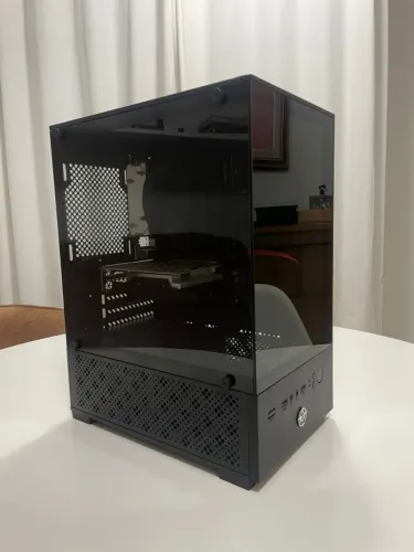Pc gamer, 16gb ram, P. vídeo 4gb - troco por Macbook