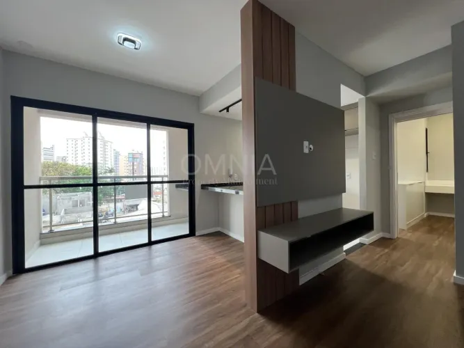 Apartamento para Locação em Campinas, Bosque, 1 dormitório, 1 suíte, 2 banheiros, 1 vaga