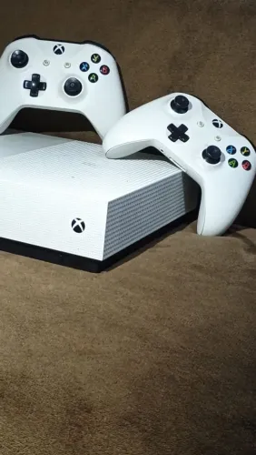 Xbox One S modelo 1681 1Tera