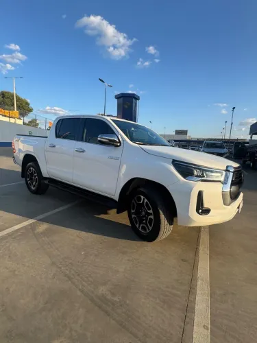Toyota Hilux CD SRX 4X4 2.8 TDI 16V Diesel Aut. 2021