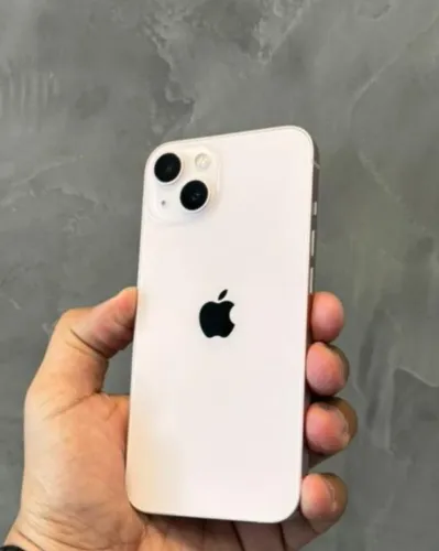iPhone 13