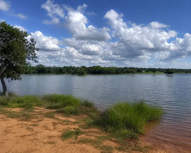 Diversas Chácaras - Sete Lagoas, Três Marias, Felixlândia a partir de 1000m²