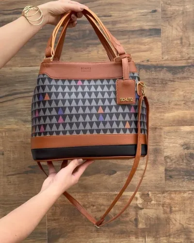 Bolsa Schutz triangle