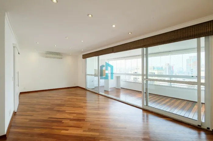 Apartamento à venda no Itaim Bibi, São Paulo