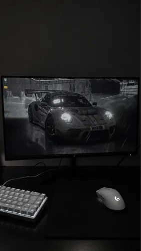 Monitor 180hz e 240hz