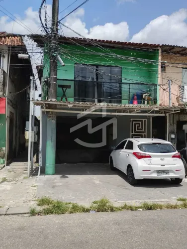 VENDA | PONTO COMERCIAL COM DUAS CASAS NOS ALTOS - | MARAMBAIA | QUASE DE ESQUINA COM A AV