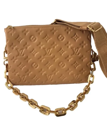 Bolsa Modelo Coussin PM