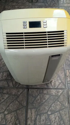 Ar condicionado portátil delonghi