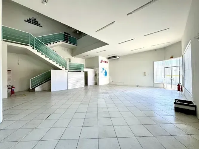 Galpão para alugar, 770 m² por R$ 19.000/mês - Vila Nova - Blumenau/SC