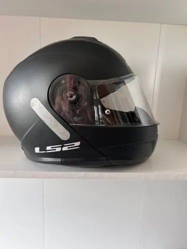 Capacete LS2 Escamoteável n. 62