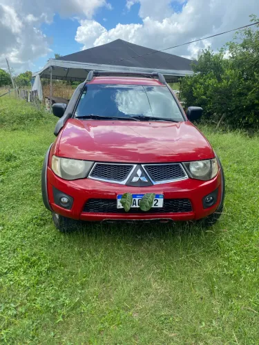 Mitsubishi L200 Triton Savana 3.2 CD TBI Dies. Mec. 2015