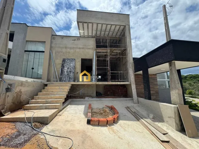 Condomínio Horto Florestal Villagio - Casa assobradada com 3 quartos no bairro Villagio Ho