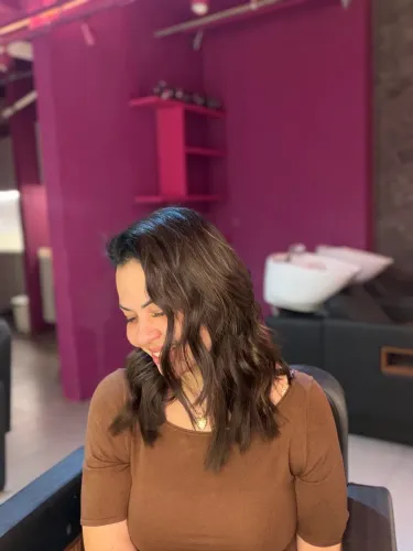 Vaga de cabeleireira/ penteado