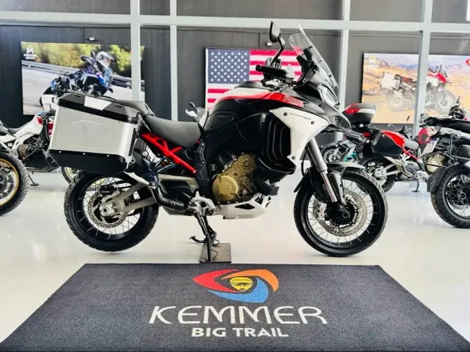 Ducati Multistrada V 4 S Rally