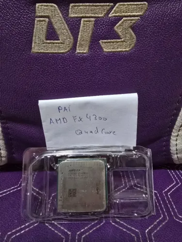 Processador AMD FX-4300 Quad-Core Black Edition AM3+ 3.8GHz - Funcionando 100%