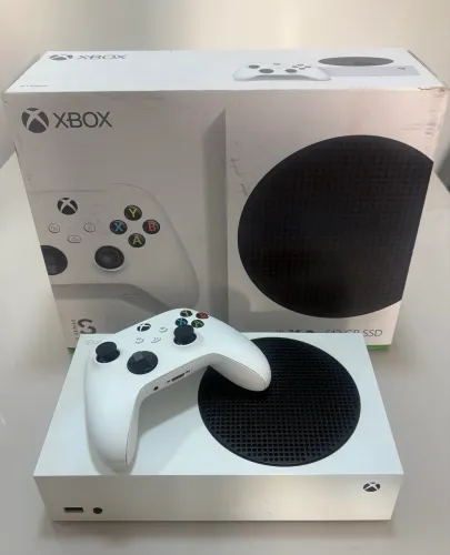 Xbox Series S 512gb Branco Semi Novo Com Garantia
