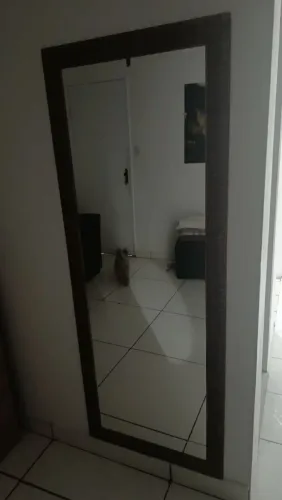 Vende-se espelho