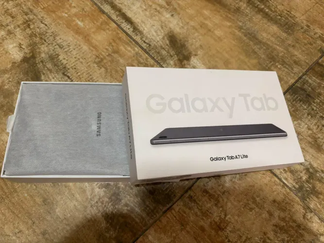 Tablet Samsung Galaxy Tab A7 Lite 32GB 4G - Novo, na Caixa, Nunca Usado