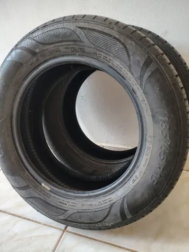 Pneus Aro 15