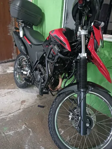 YAMAHA LANDER 250