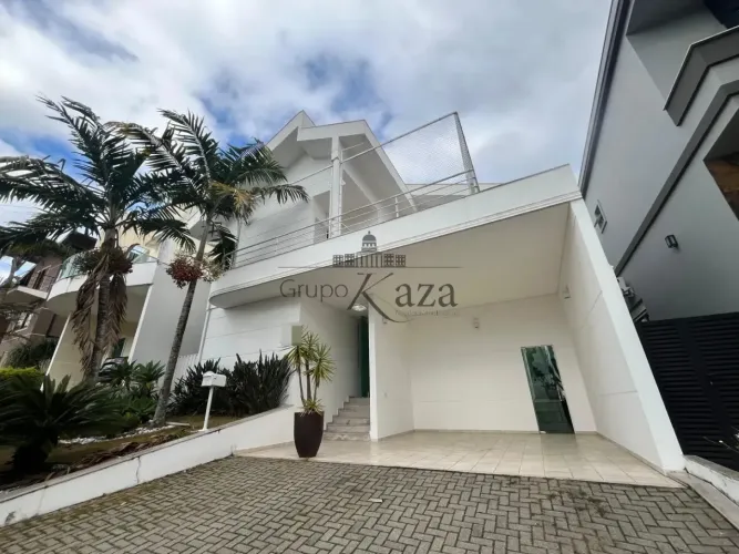 Casa em Condomínio - Condomínio Altos da Serra V - Urbanova - 4 Dormitórios - 335m².