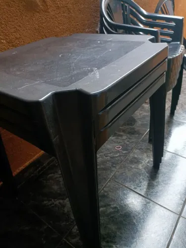 Jogo de Mesa para Lanchonete com 4 cadeiras